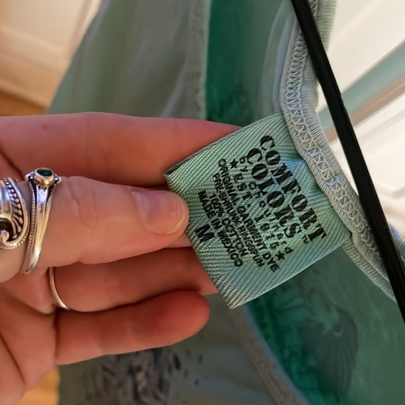 Alpha delta pi tank - Picture 4 of 4